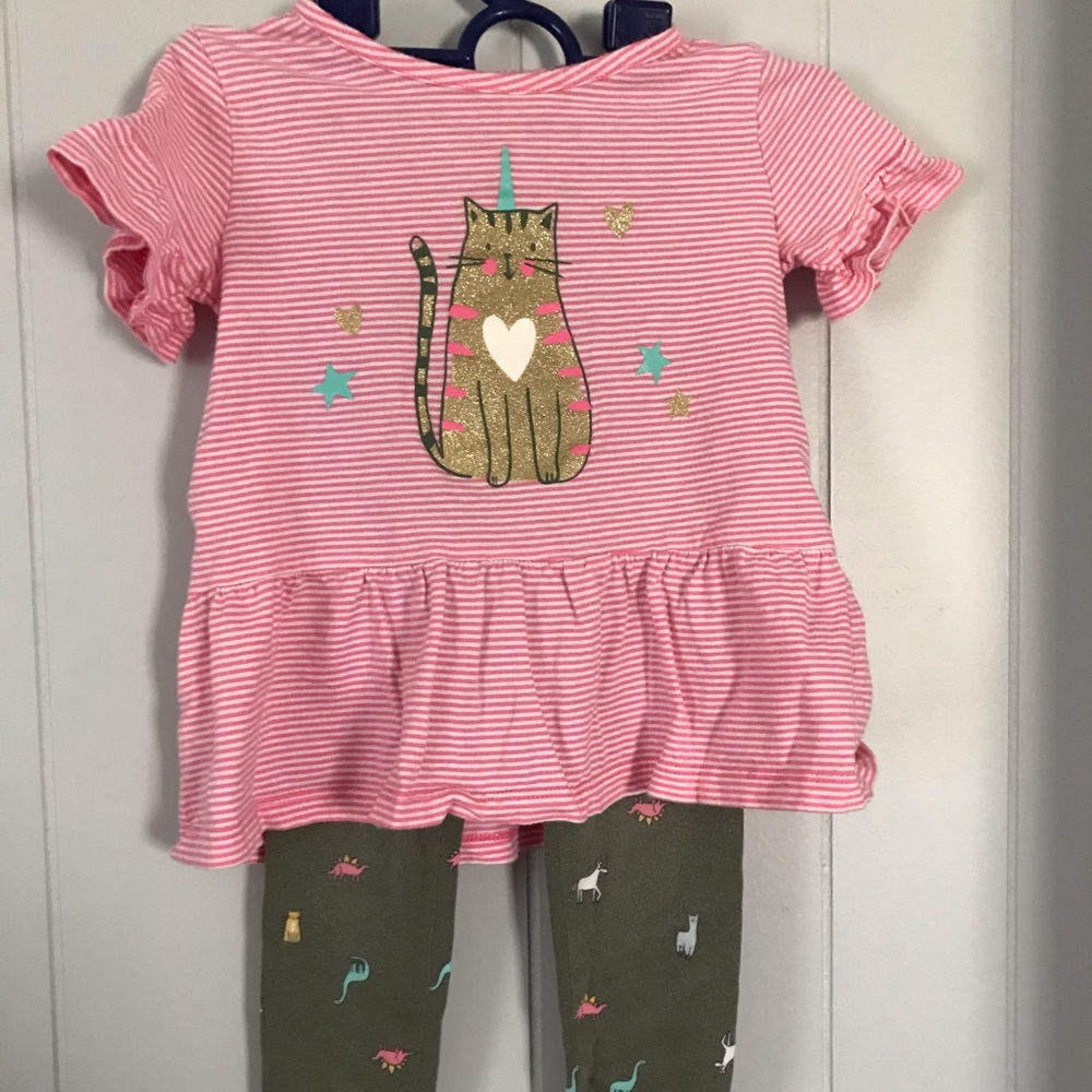 🔮3/$20 Carters 2 piece outfit